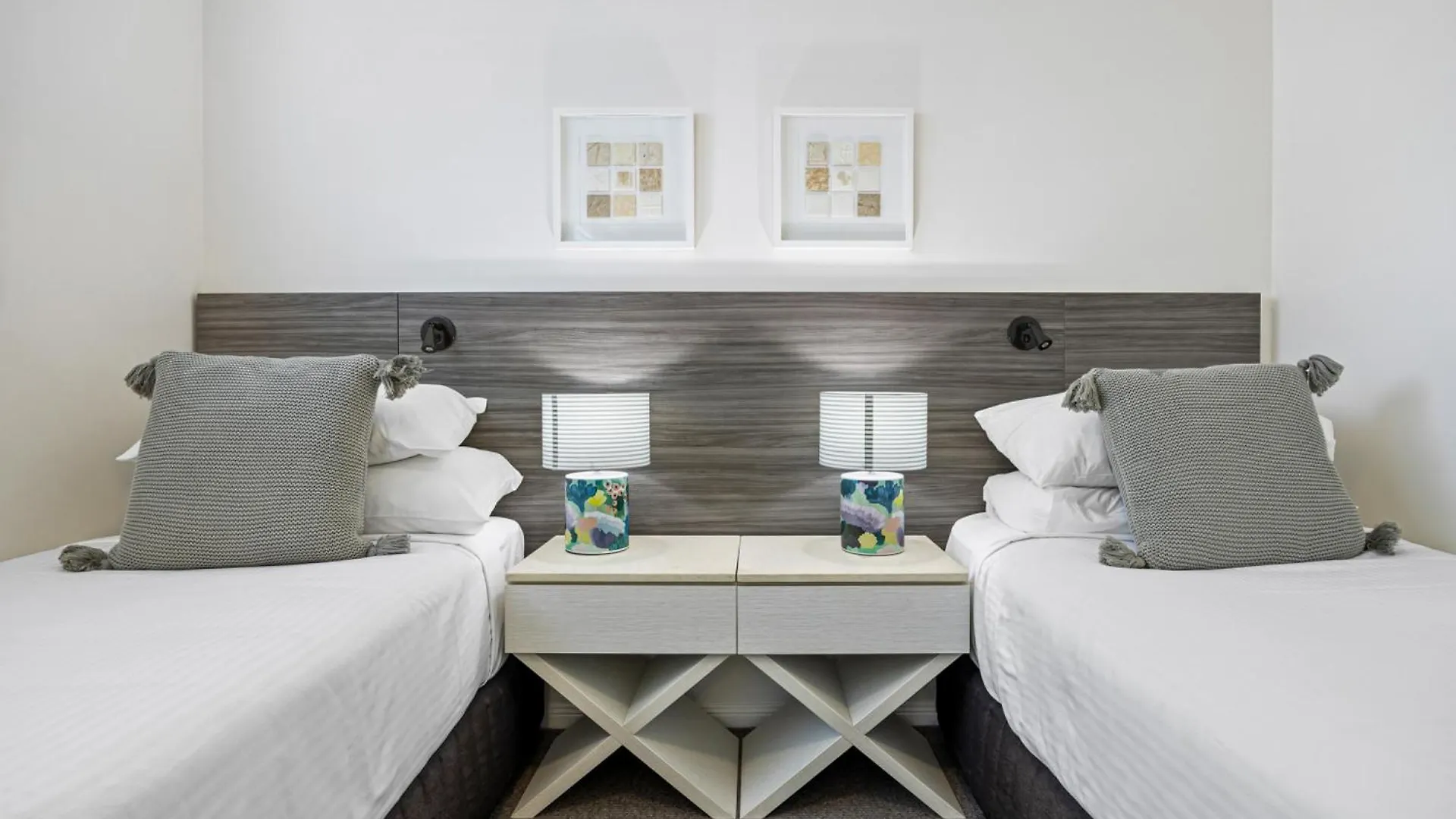 Beachside 2-Bed With Pools Gym Bbq And Parking アレクサンドラ・ヘッドランド